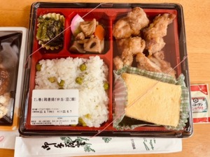 だし巻きと鶏唐揚げのお弁当